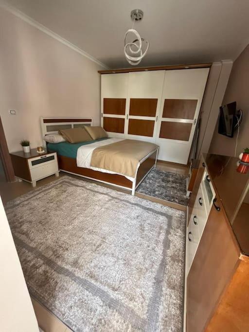 - 1 Bedroom Beauty