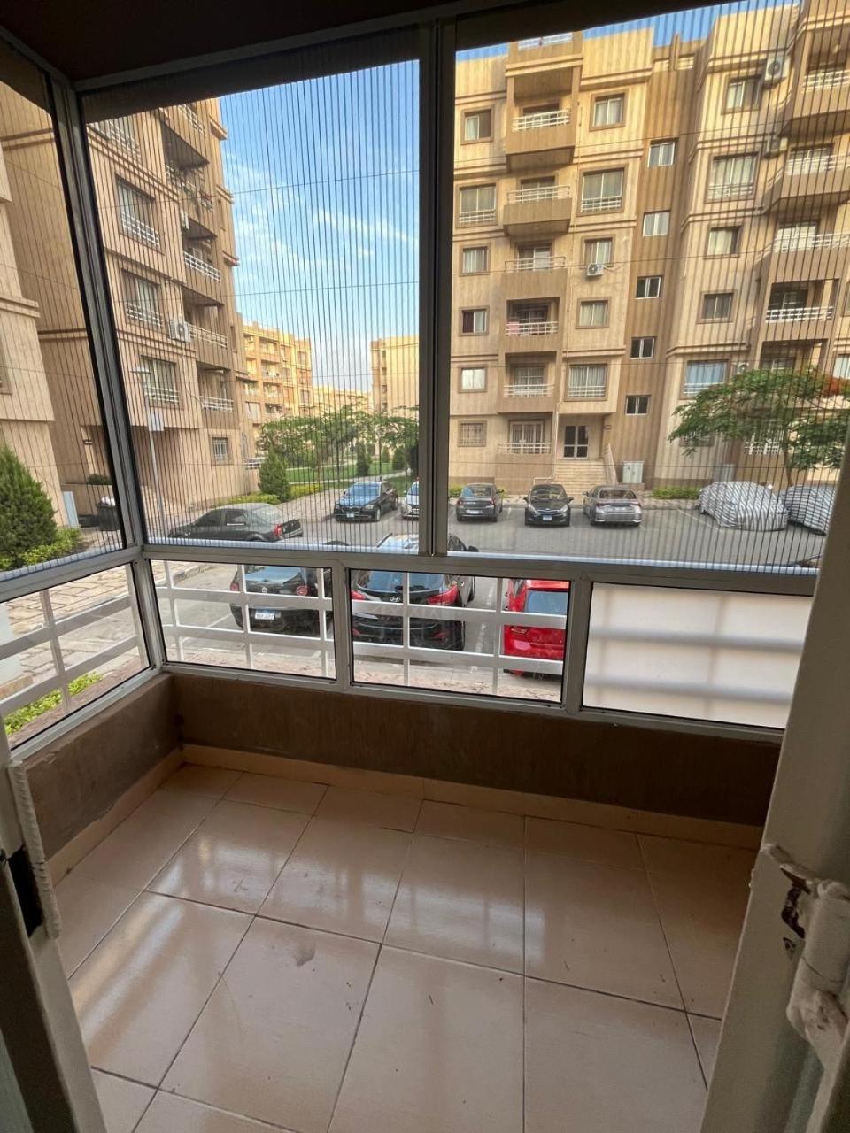 - 1 Bedroom Beauty